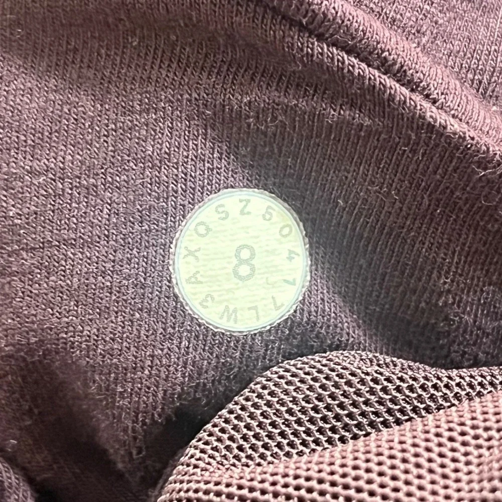 Lululemon 1/4 Zip Burgundy Performance Flocked Roses Jacket Special‎ Edition 8